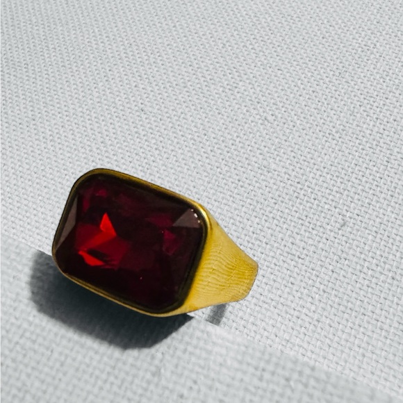 Gold Plated Titanium Steel Square Stone Ring Red Stone - Picture 4 of 6